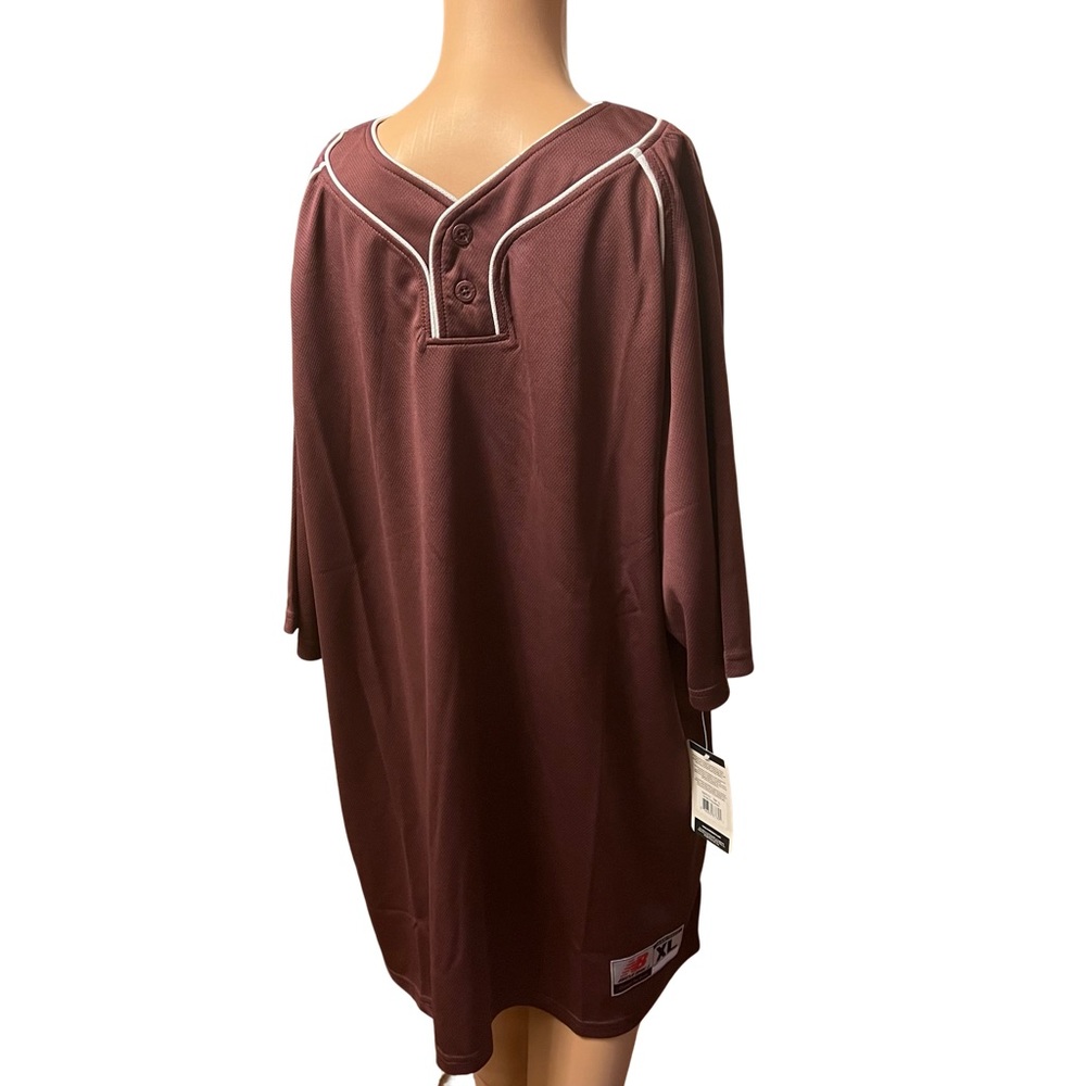 New Balance Men's Two Button Jersey. Size XL. Maroon. NWT